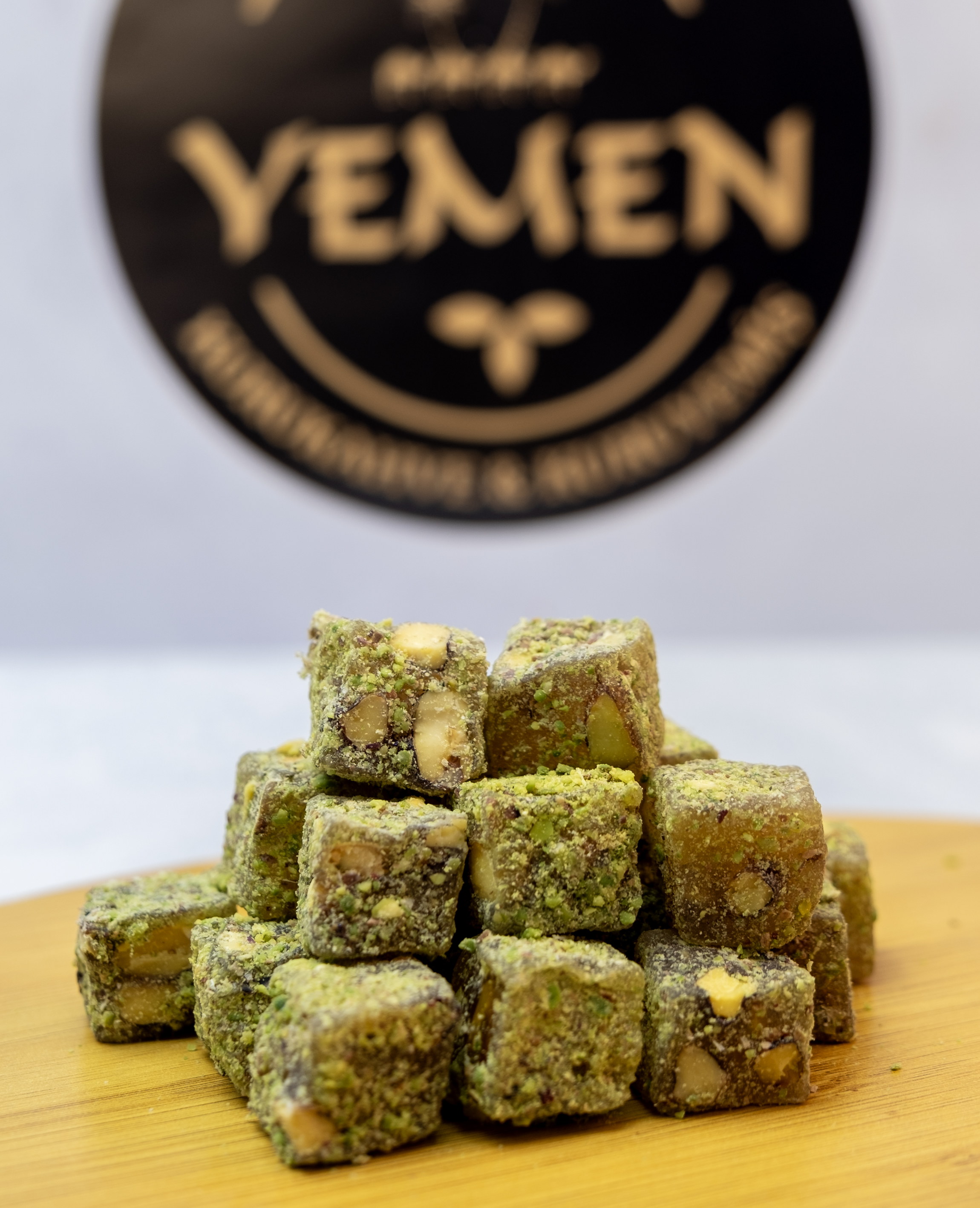 Toz Antep Fıstıklı Çifte Kavrulmuş Kuş Lokumu