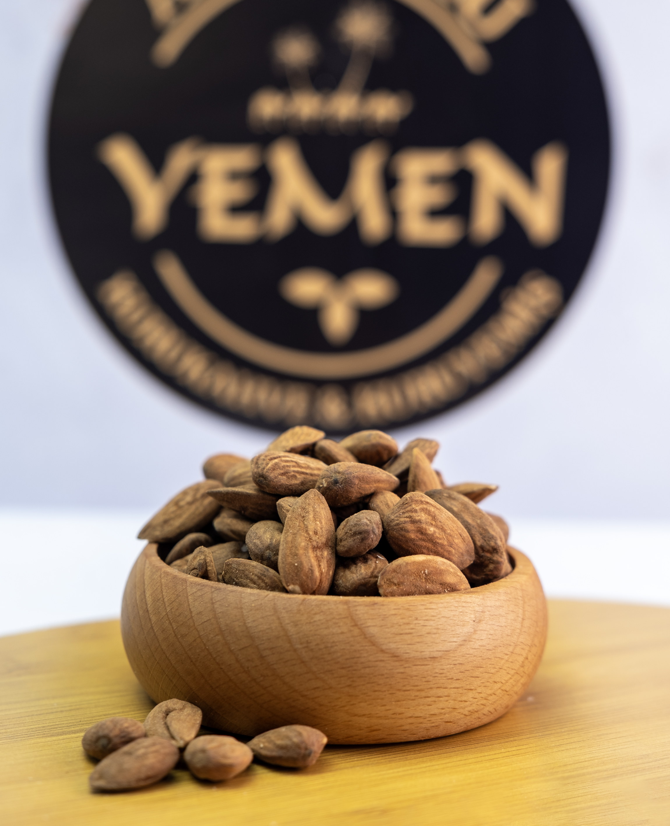 Mardin Yerli Çiğ Badem İçi